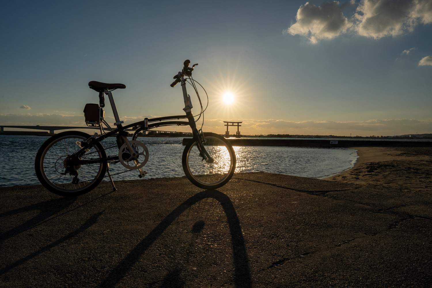 アーサーのポタリングレポート】第18回：秋の普門寺、紅葉祭りへ